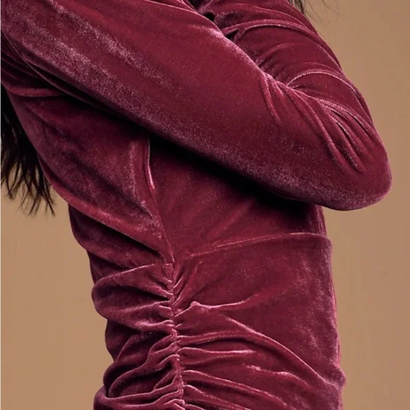 Lulus Elegant Velvet Long Sleeve Dress in Rich Mauve Purple Sz XS - Picture 2 of 16